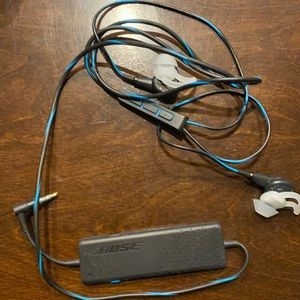 Bose Noise cancelling Headphones